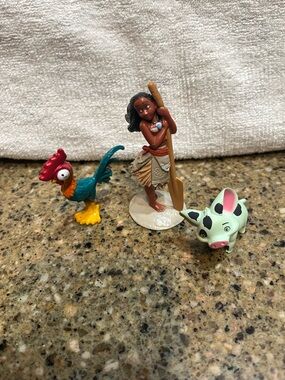 Disney Moana, Hei Hei and Pua